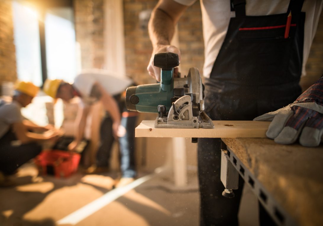 Reproduction, reconception et surcyclage du mobilier