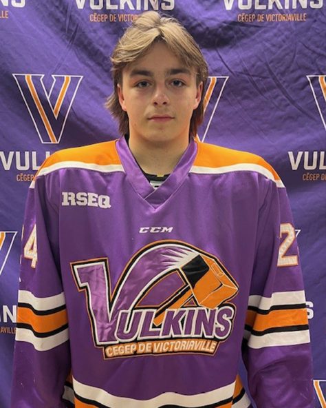 Photo individuelle du joueur de hockey des Vulkins Kaleb Pellerin