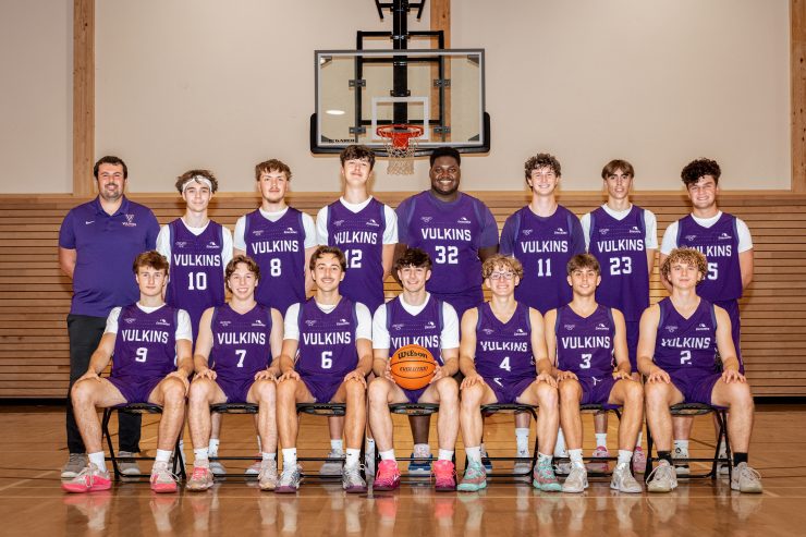 Photo d'équipe 2025-2026 des Vulkins basketball masculin