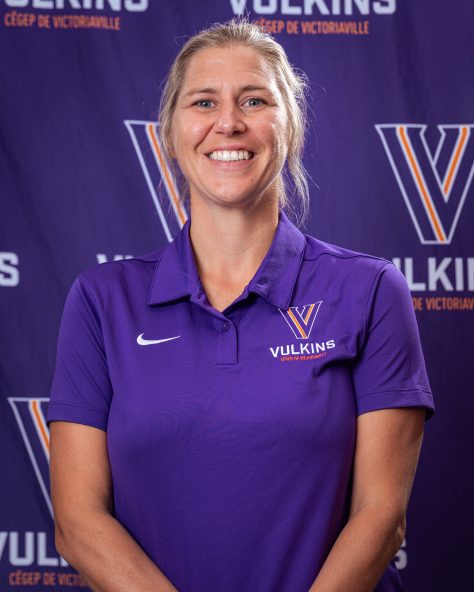 Photo individuelle 2024 de Caroline Charland, responsable des sports Vulkins